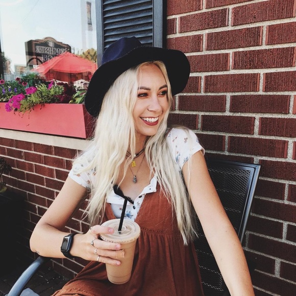 Navy Blue Wide Brim Hat - Picture 2 of 5